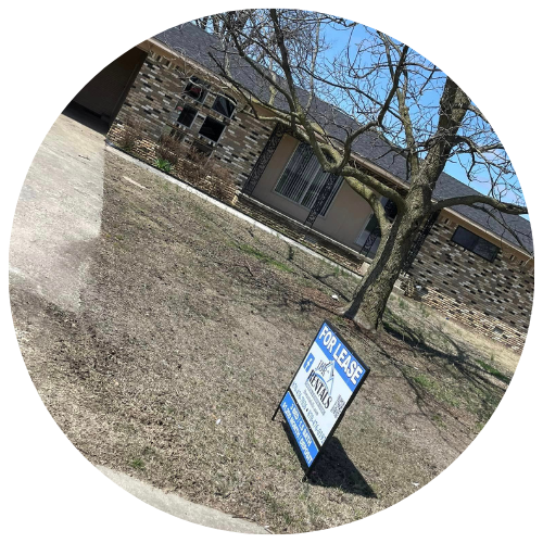 for lease sign outside of a rental home